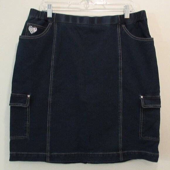 Quacker Factory Dreamjeannes Pull On Cargo Pocket Skort with Rhinestone Large - Picture 4 of 16